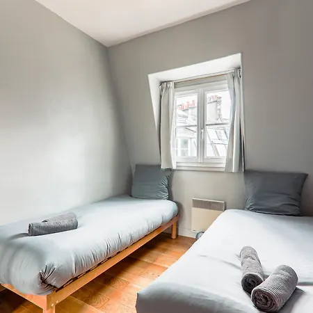 Luxurious 2 Bedroom Tour Eiffel Bourdonnais Free Netflix Paris Exterior photo